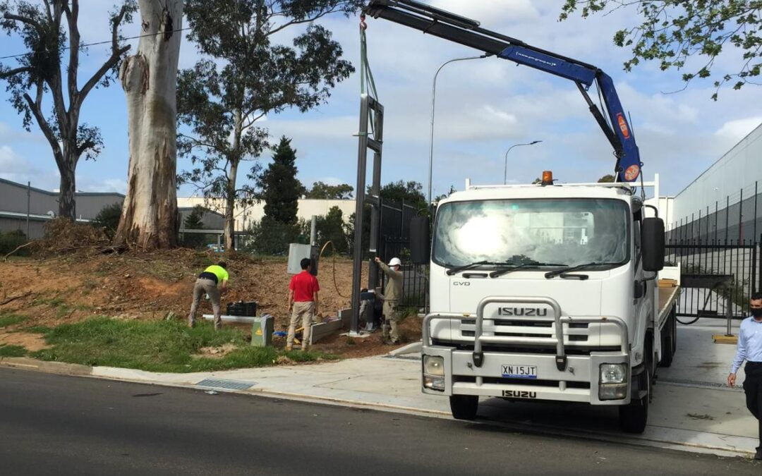 Construction with Crane Trucks: Sydney’s Trusted Lifting Solution